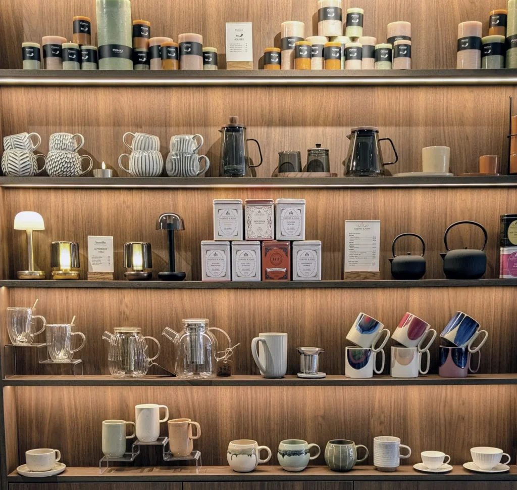Le Cellier Boutique de Vins & Art de la table - Waterloo Centre